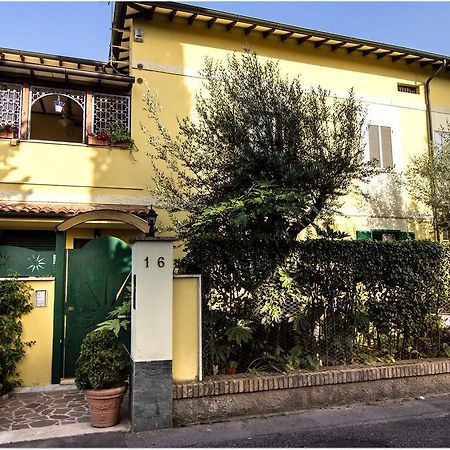 B&B Degli Amici Ciampino Extérieur photo
