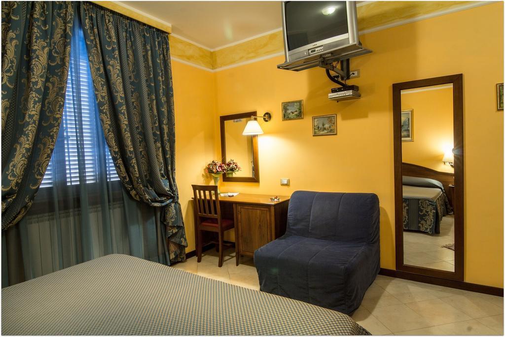 B&B Degli Amici Ciampino Chambre photo